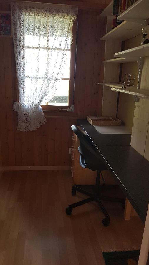 Traumhaftes Chalet Mit Seesicht Krattigen Exteriör bild