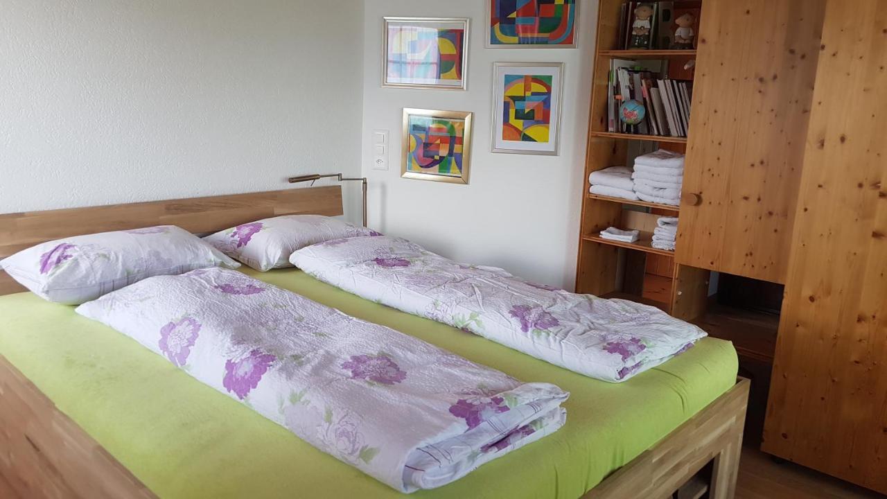 Traumhaftes Chalet Mit Seesicht Krattigen Exteriör bild